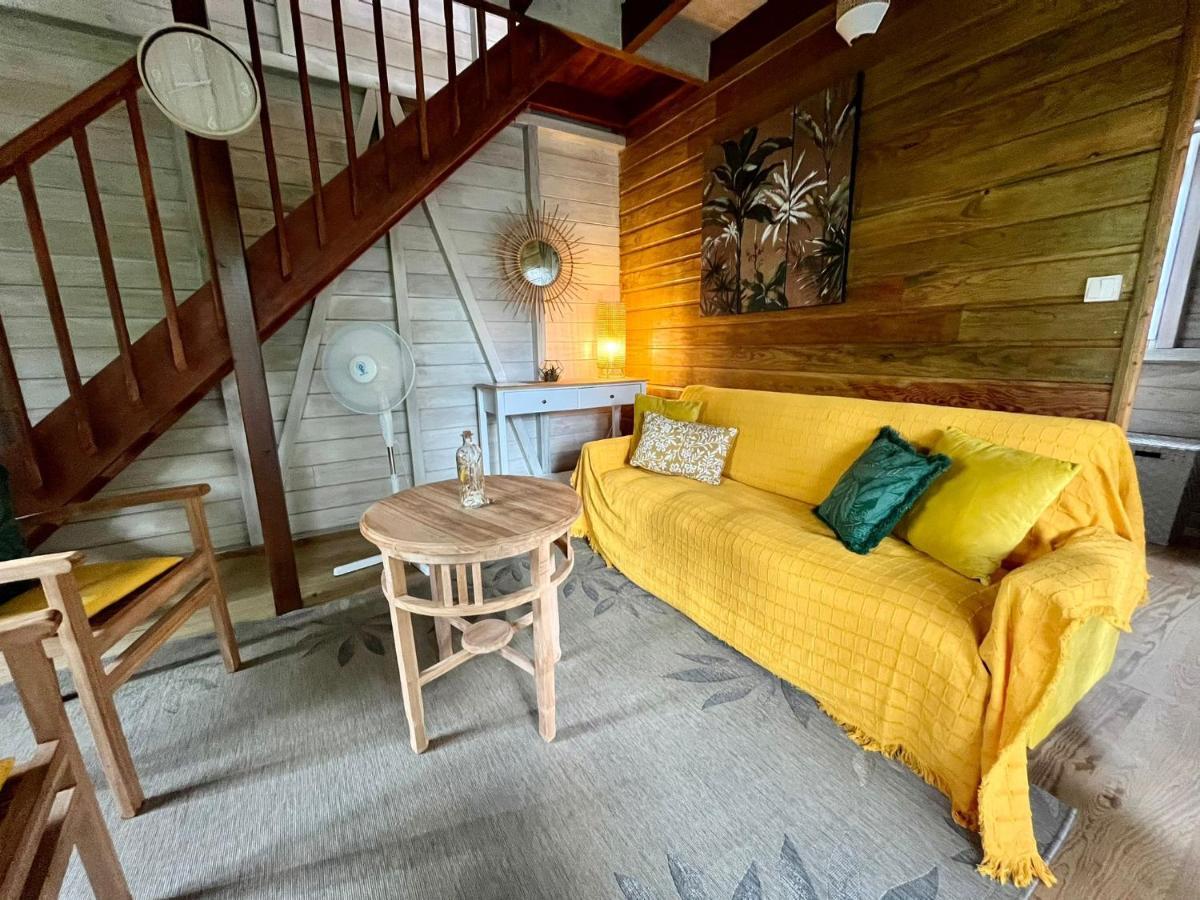 Mahogany Lodge - Oasis Cosy Rivière-Pilote 外观 照片