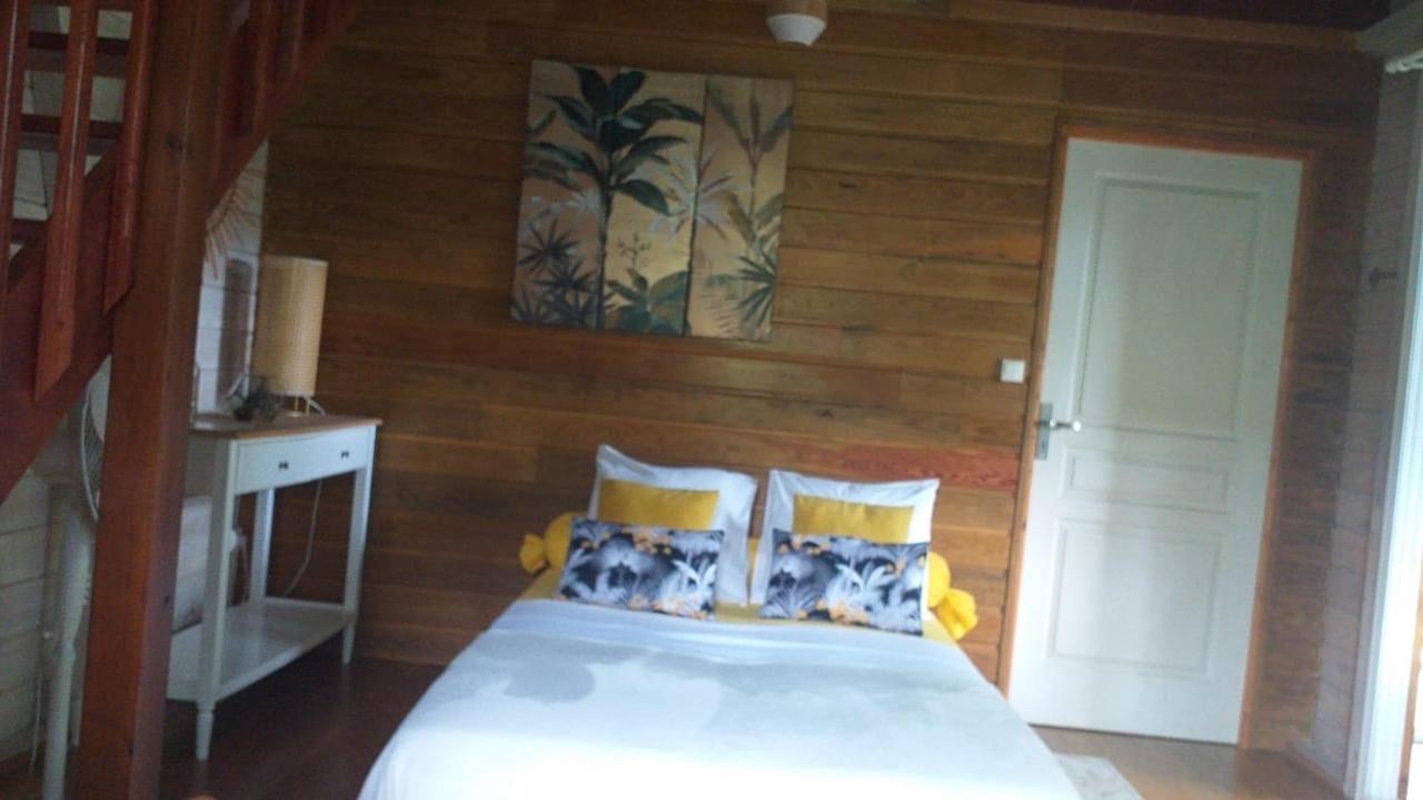 Mahogany Lodge - Oasis Cosy Rivière-Pilote 外观 照片